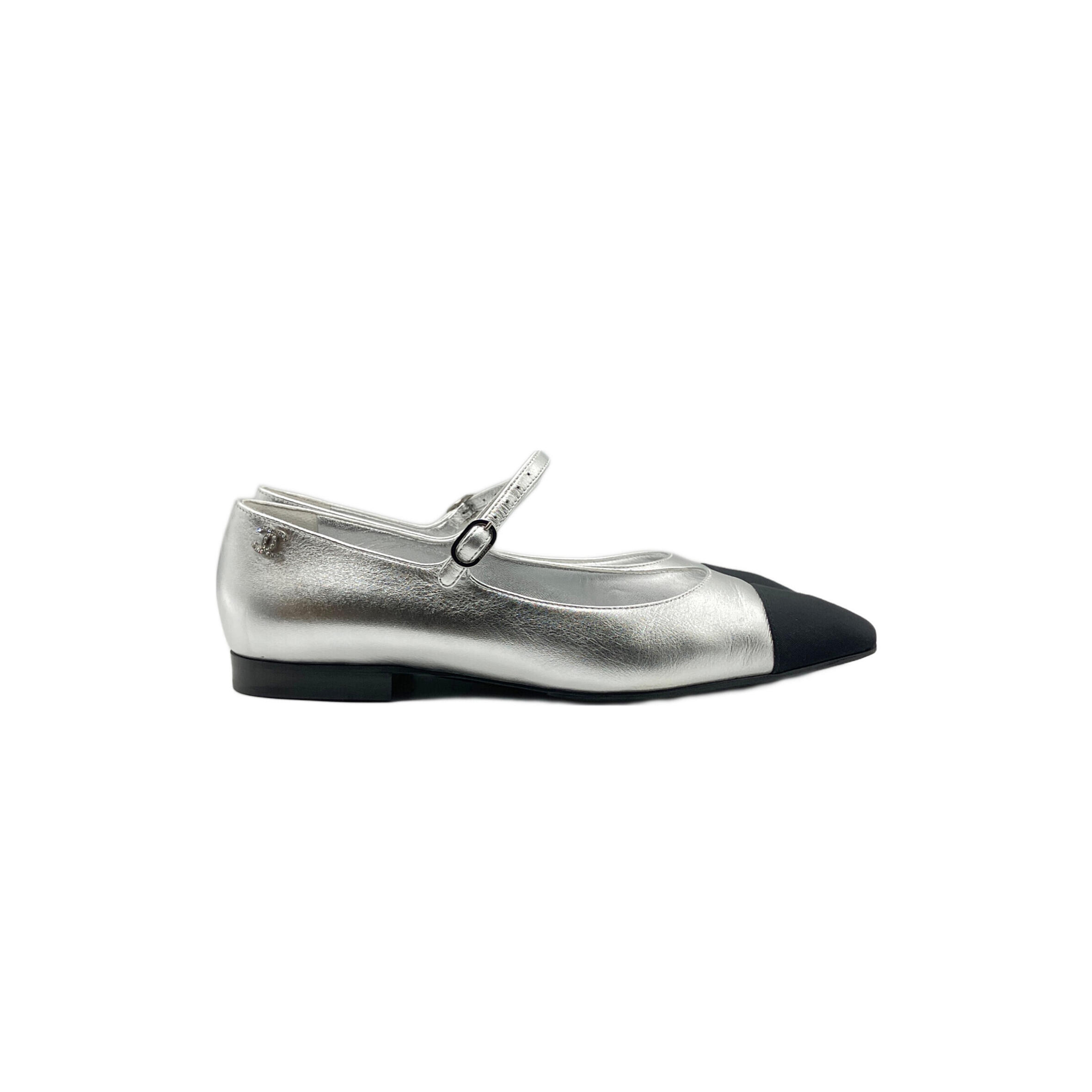 Ch**el flats in silver g45484